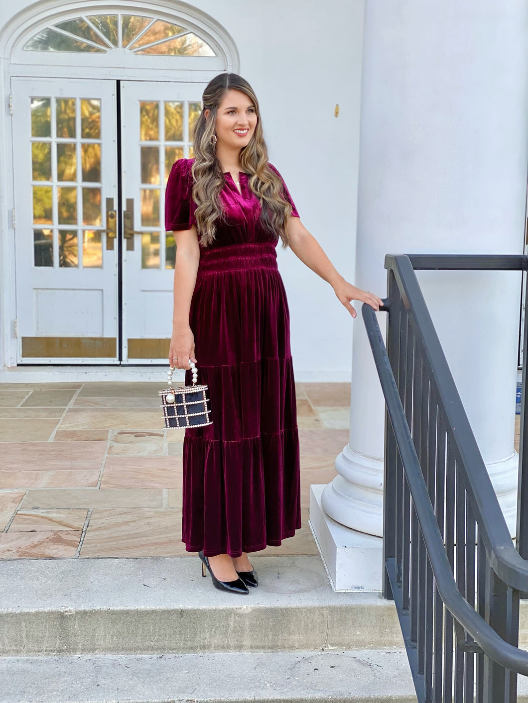 THE HOLLY HOLIDAY GOWN (BURGUNDY)